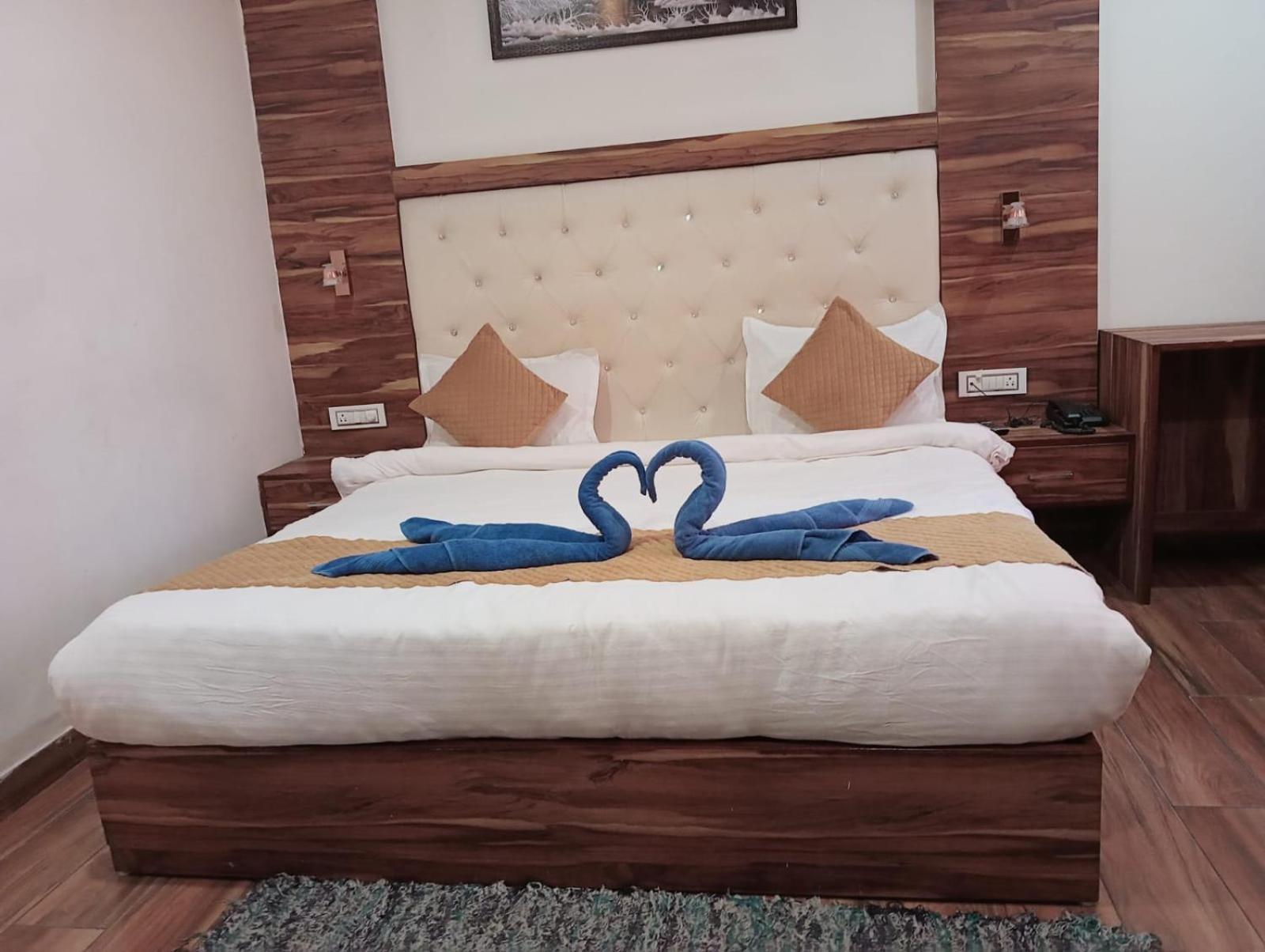 Hotel D Plaza Zirakpur Luaran gambar