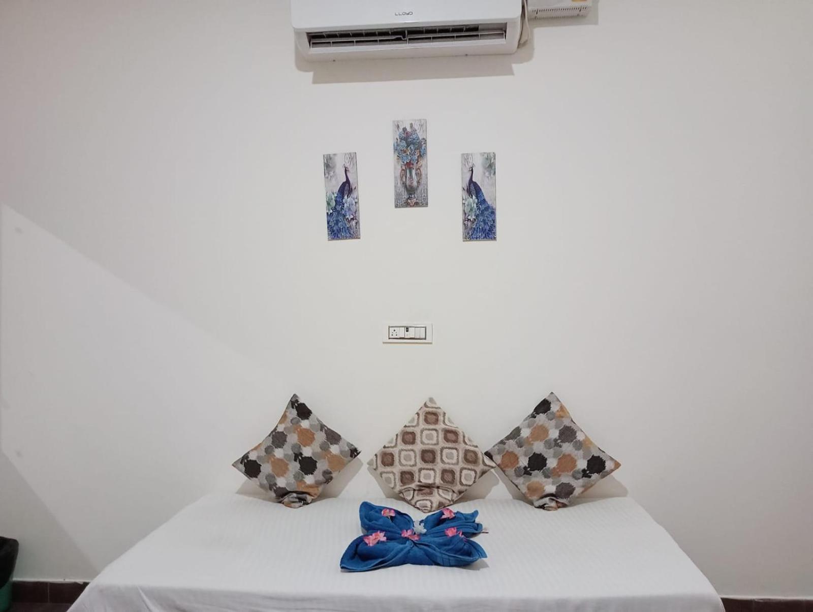 Hotel D Plaza Zirakpur Luaran gambar